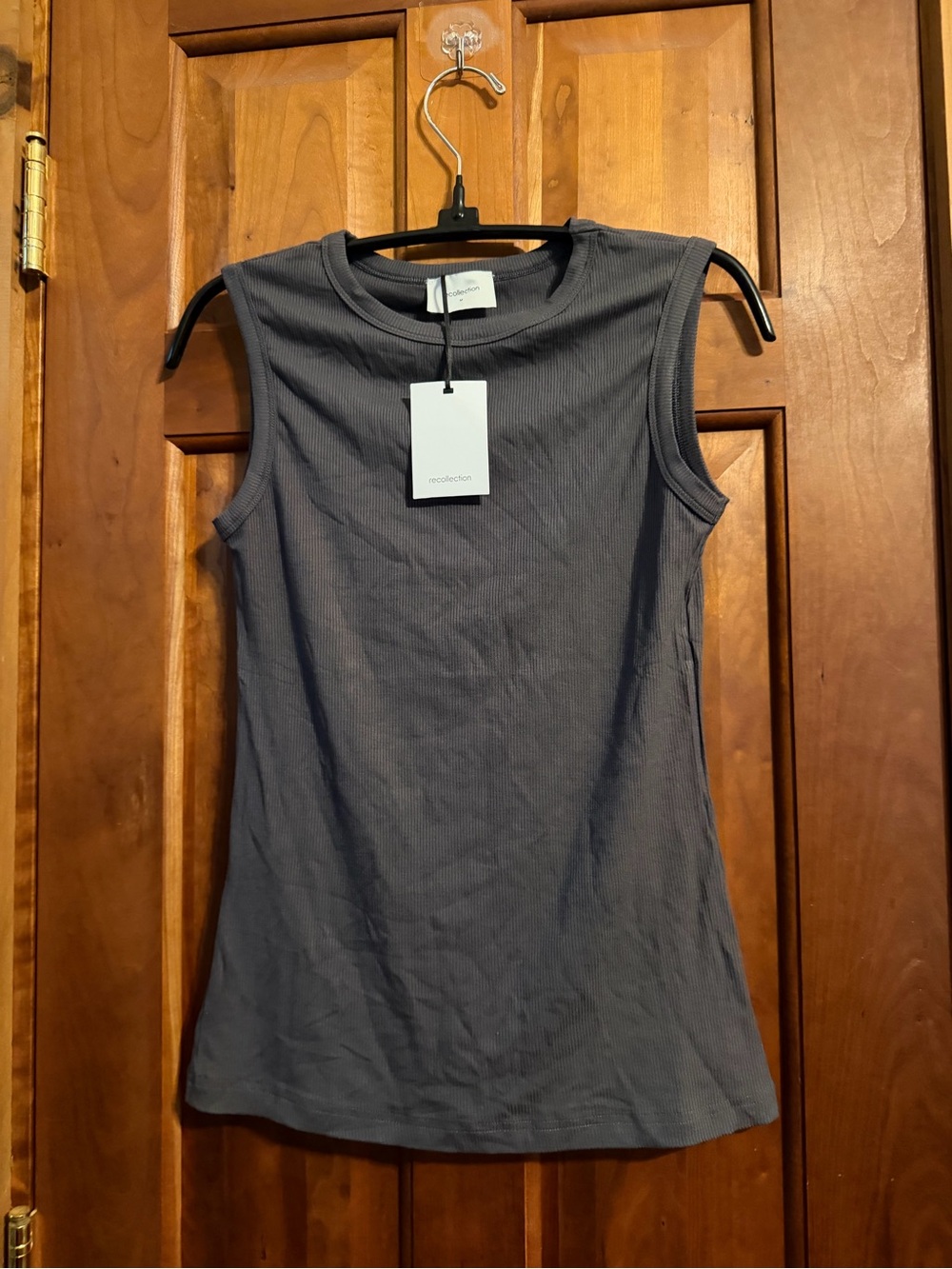 Recollection Brand Sleeveless Ribbed Crewneck Tank Top - Gray